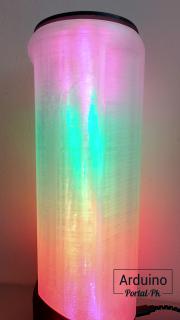 Уникальный подарок для технологичных людей: настольная RGB-лампа